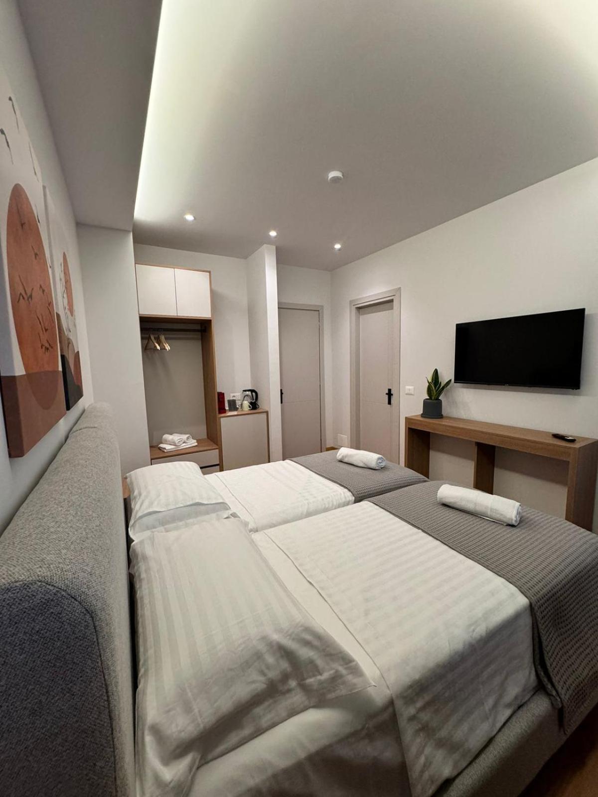 Apartment Izi Boutique Tirana